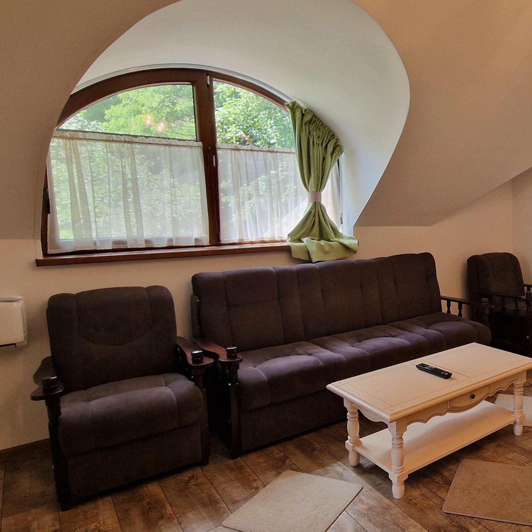Hotel Provence Suceava Extérieur photo
