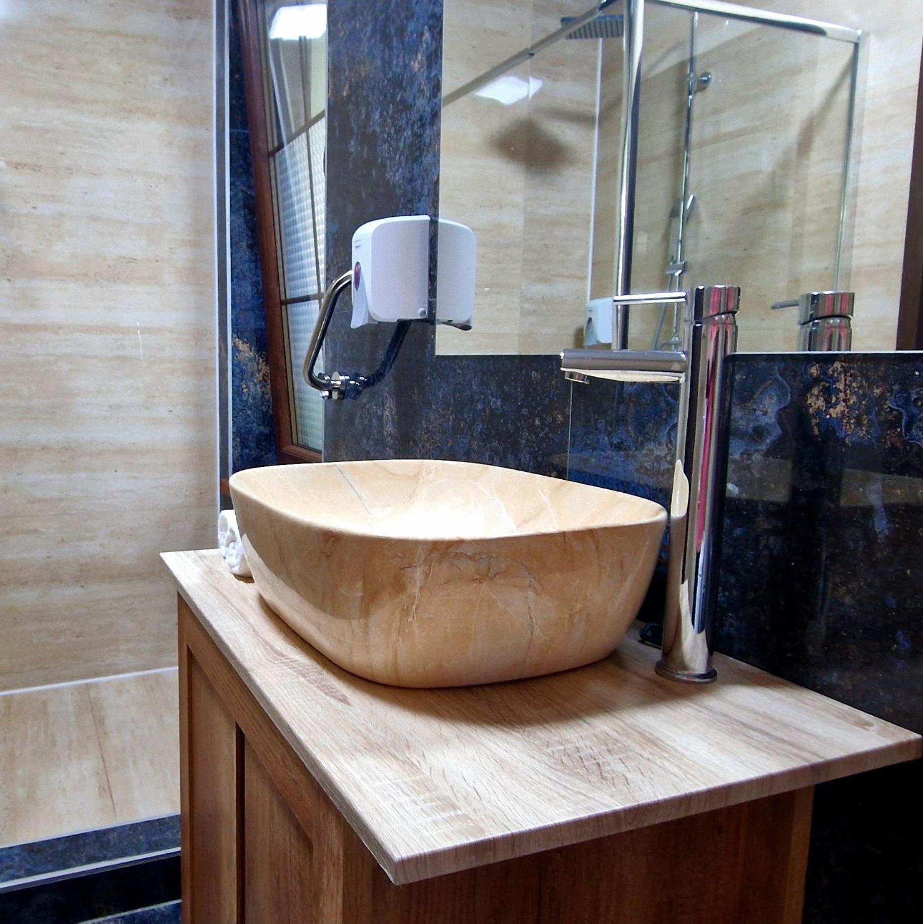 Hotel Provence Suceava Extérieur photo