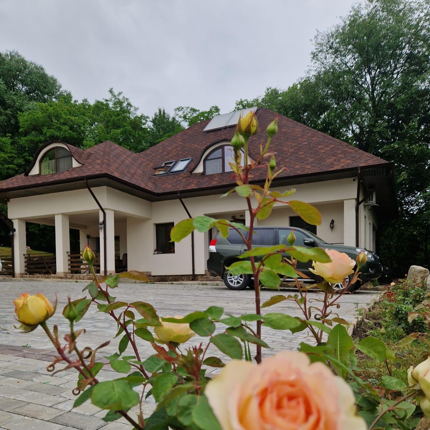 Hotel Provence Suceava Extérieur photo